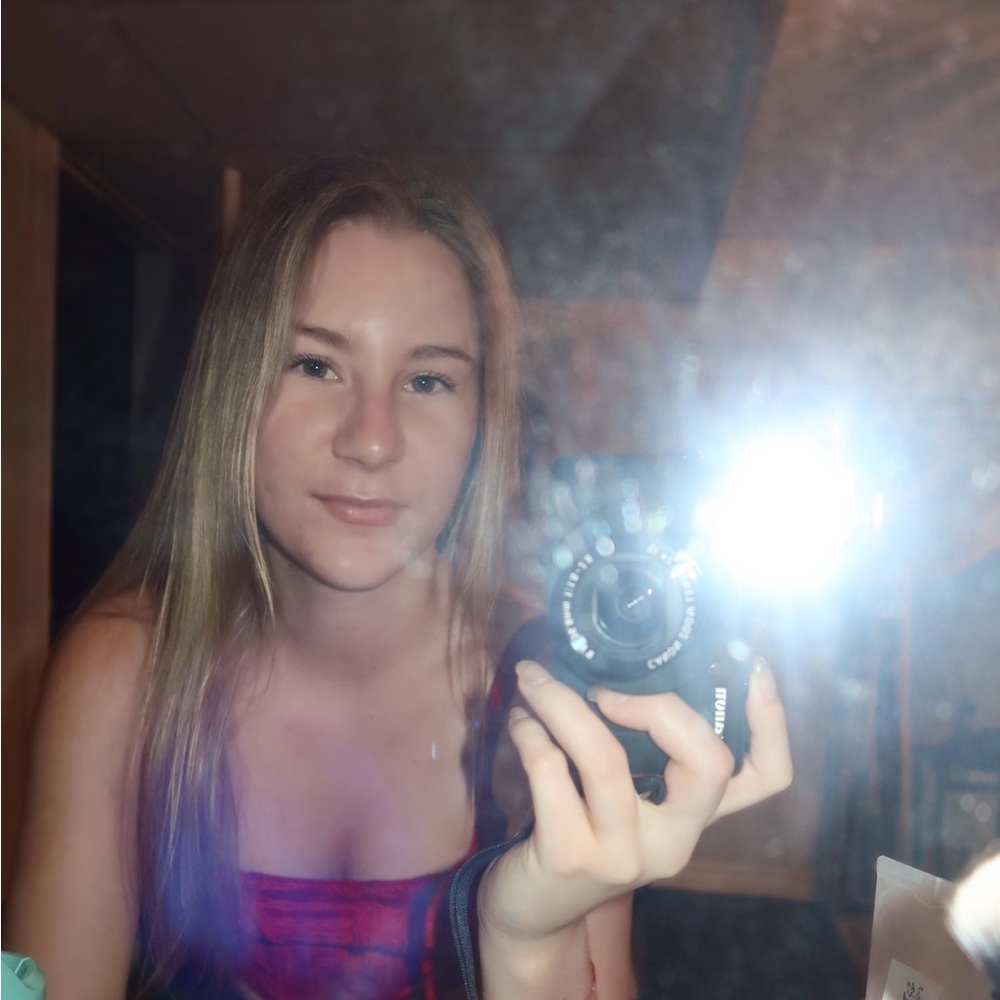 Meet your Posher, Kiersten